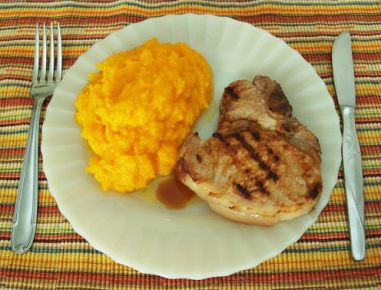 Schweinslendchen auf Kürbiskraut