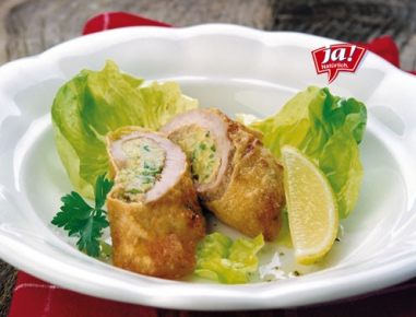 Gerolltes Kalbsschnitzel mit Erdäpfel-Jungzwiebelfülle