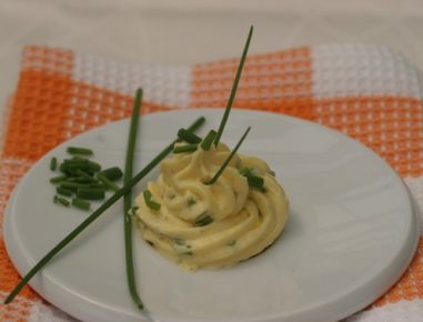 Schnittlauchbutter