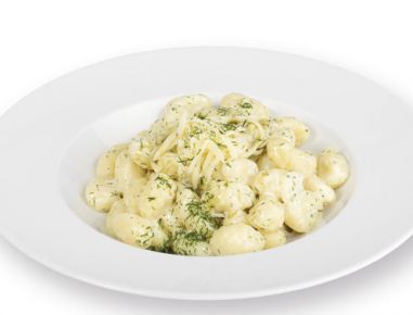 Gnocchi mit Obers-Dillsauce und Kürbiskernöl