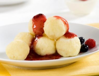 Mohnknödel mit Lebkuchensabayon aus dem Dampfgarer