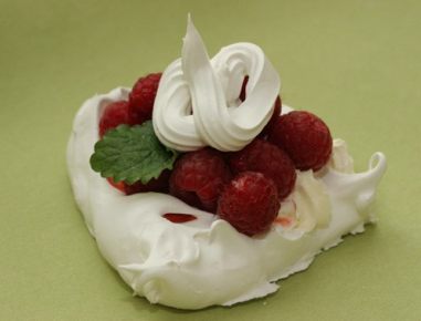 Himbeeren-Baiser