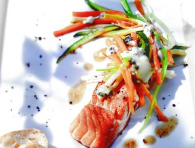 Gebackenes Lachsfilet mit Gorgonzola