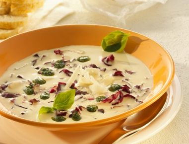 Radicchio-Basilikumcremesuppe