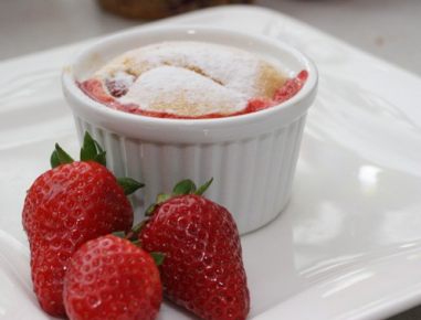 Erdbeer-Topfen-Gratin