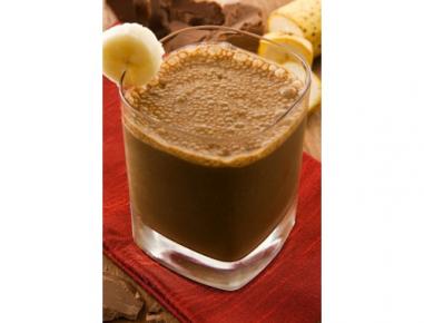 Smoothie mit Schokolade und Bananen