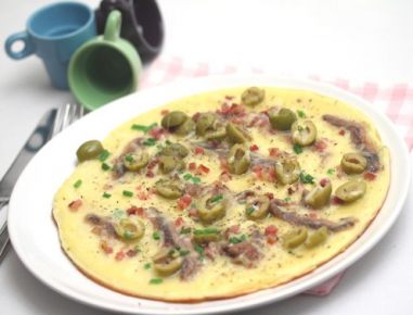 Pannekoeken mit Sardellen (Pikante Holländische Palatschinken)
