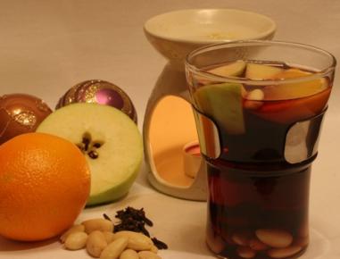 Glühwein mit Früchten