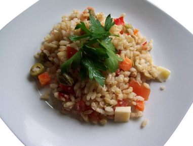 Mediterraner Dinkel - Reissalat