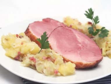Geselchtes mit Erdäpfelkraut