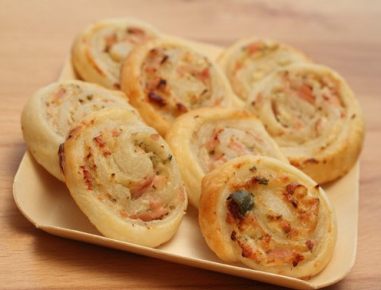 Pikante Blätterteigschnecken