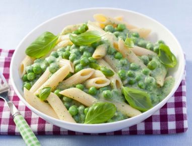 Pasta mit Erbsen-Basilikum-Cremefine
