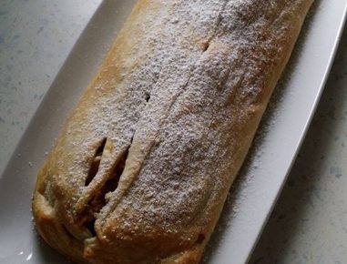 Apfelstrudel