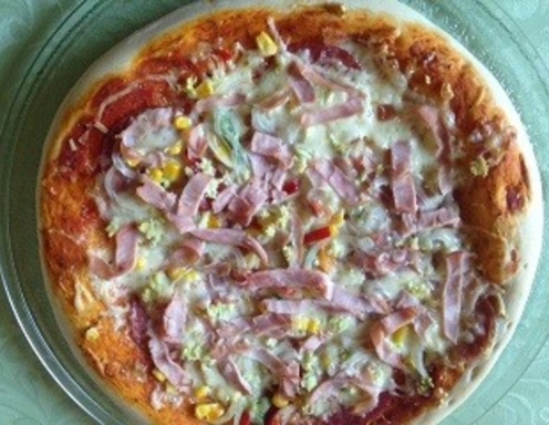 Pizza Mit Schinken Und Mais Rezept Ichkoche At