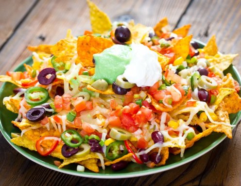 Überbackene Nacho-Platte Überbackene Nacho-Platte