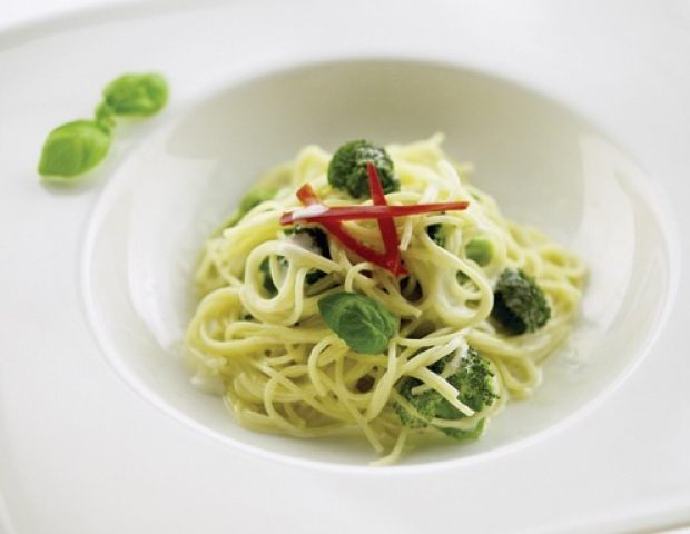 Spaghetti Mit Kirschtomaten Basilikum Und Gorgonzola — Rezepte Suchen
