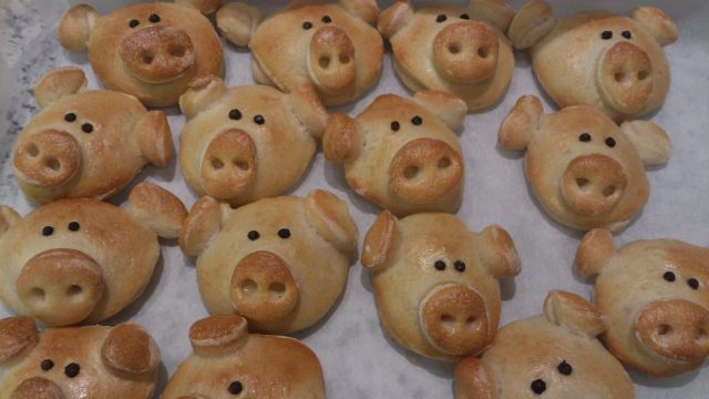 Gebackene Glücksschweinchen pikant - Rezept - ichkoche.at
