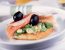 Crostini mit Jungzwiebeln und Rohschinken