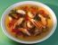 Klare Fischsuppe mit Gemüsewürferln