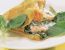 Spinatpalatschinken mit Lachs