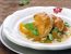 Mozzarellatascherl auf Jungzwiebel-Marillenragout