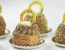 Mini-Kürbiskerngugelhupf