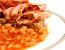 Schnelle Baked Beans mit knusprigem Speck