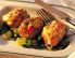 Schweinsmedaillons mit Paradeisern und Edelschimmelkäse überbacken