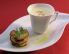 Topinambursuppe mit Mandelöl und knusprigem Melanzanitatar
