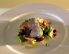 Pochiertes Kalbsfilet mit Avocados, Pistazienöl und Radicchio Trevisiano
