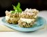 Müsli-Dalken mit Vanilleeis