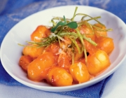 Gnocchi mit Tomaten-Lauch-Sugo