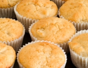 Orangen-Ananas Muffins