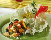 Tofu-Gemüse-Gulasch mit Vollwertspätzle