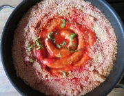 Salsiccia mit Tomaten-Couscous