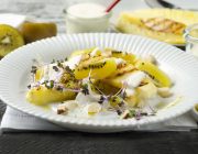 Golden Kiwi-Salat mit Ananas und Joghurt