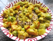 Curry mit Gemüse und Kichererbsen