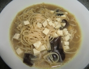 Tofu-Pilz-Suppe
