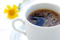 Kaffetasse mit frischem Kaffee