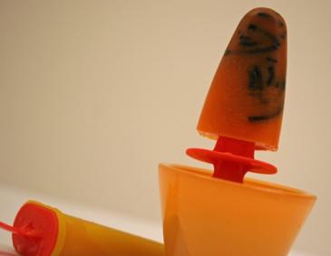 Halloween Eislutscher mit Lakritze