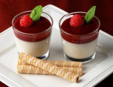 Himbeer-Panna-Cotta