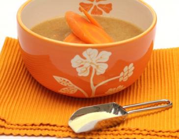 Karotten-Grieß-Suppe