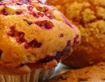 Ribisel-Cornflakes-Muffins