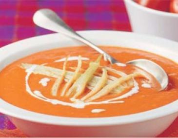 Tomatencreme Suppe mit Fenchel