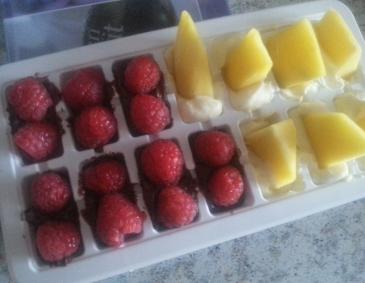 Schokolade-Frucht-Eiswürfel