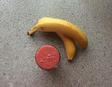 Bananen-Erdbeer-Milch