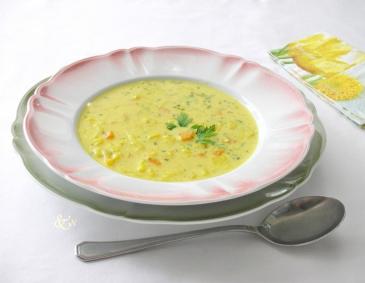 Curry-Reis-Suppe