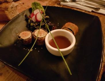 Entenbruströllchen mit Cassis