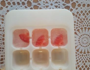 Erdbeer-Zitronen Eiswürfel