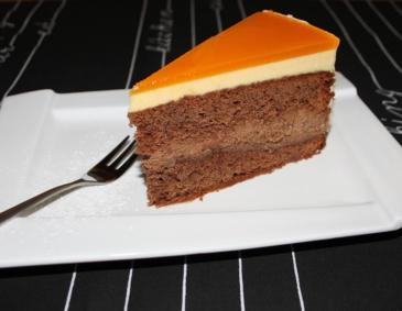 Maracuja-Schokomousse-Torte